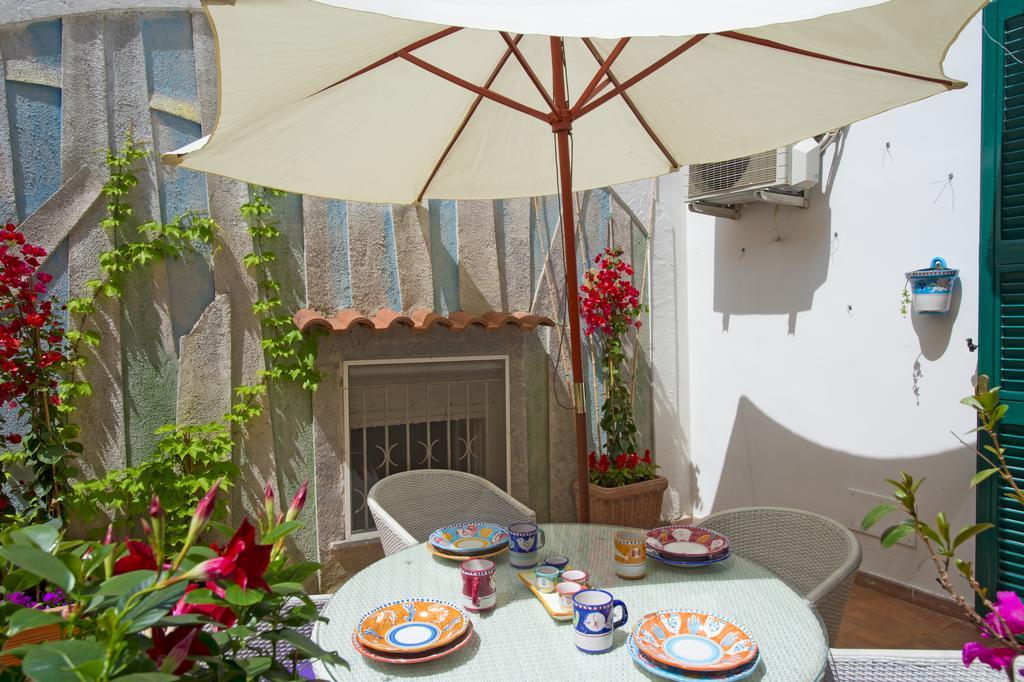 Amalfi Un Po'... Leilighet Eksteriør bilde