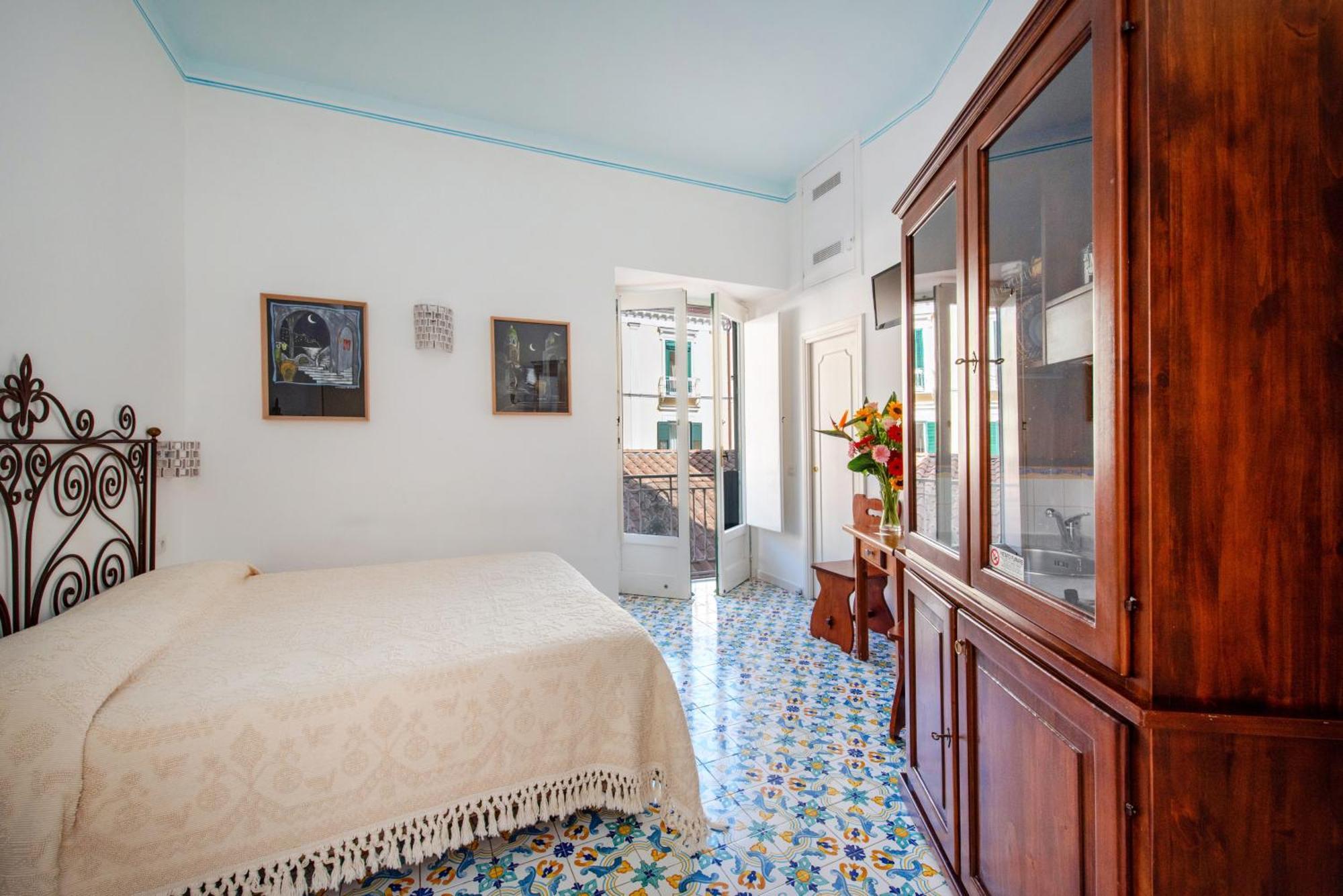 Amalfi Un Po'... Leilighet Eksteriør bilde